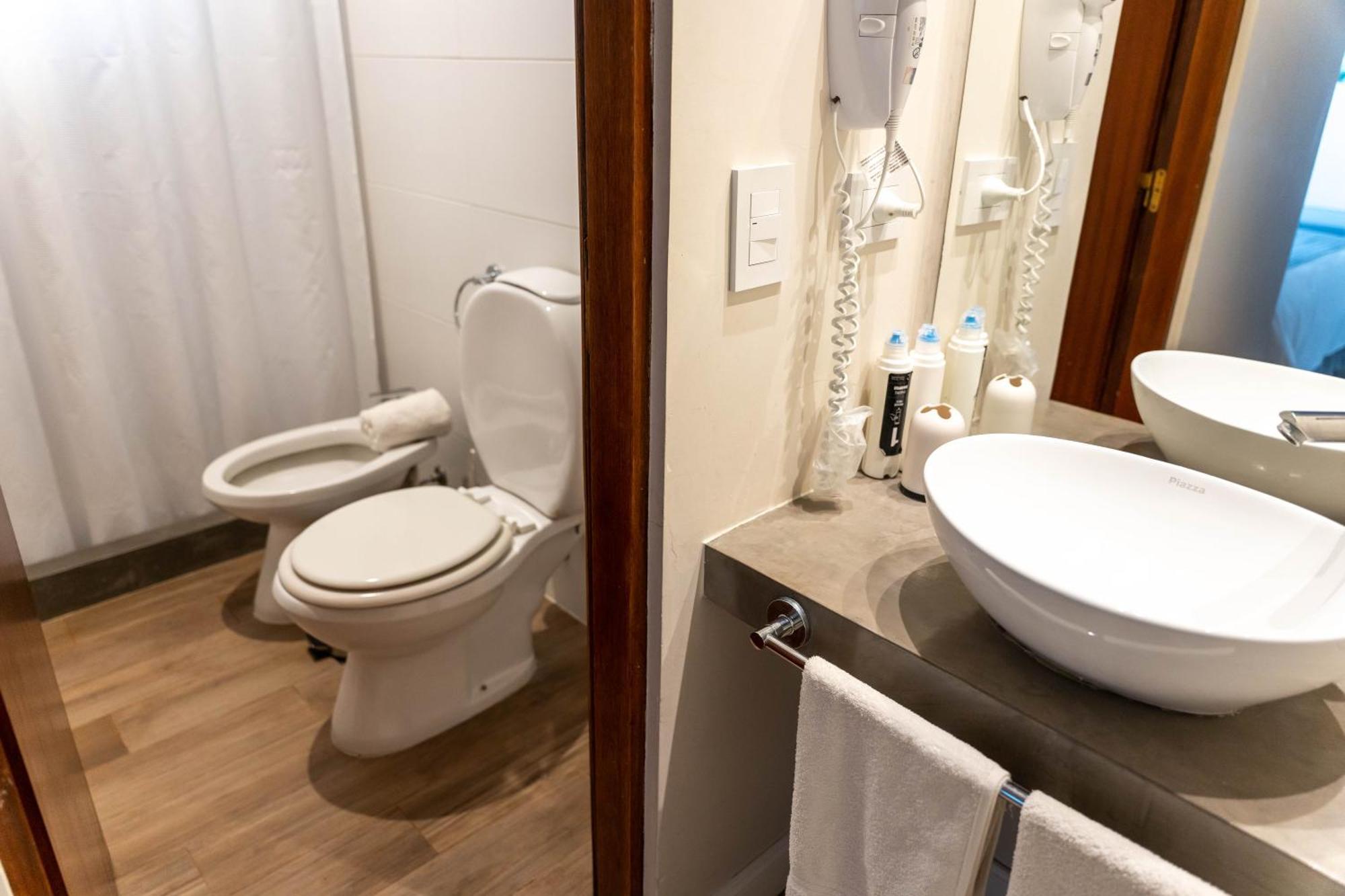 O2 Hotel บาเลเรีย เดล มาร์ ภายนอก รูปภาพ
